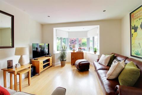 undefined, Bluebridge Road, Brookmans Park AL9