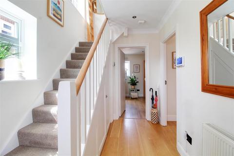 undefined, Bluebridge Road, Brookmans Park AL9