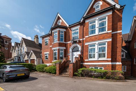 3 bedroom apartment for sale, Lichfield Road, Sutton Coldfield, B74