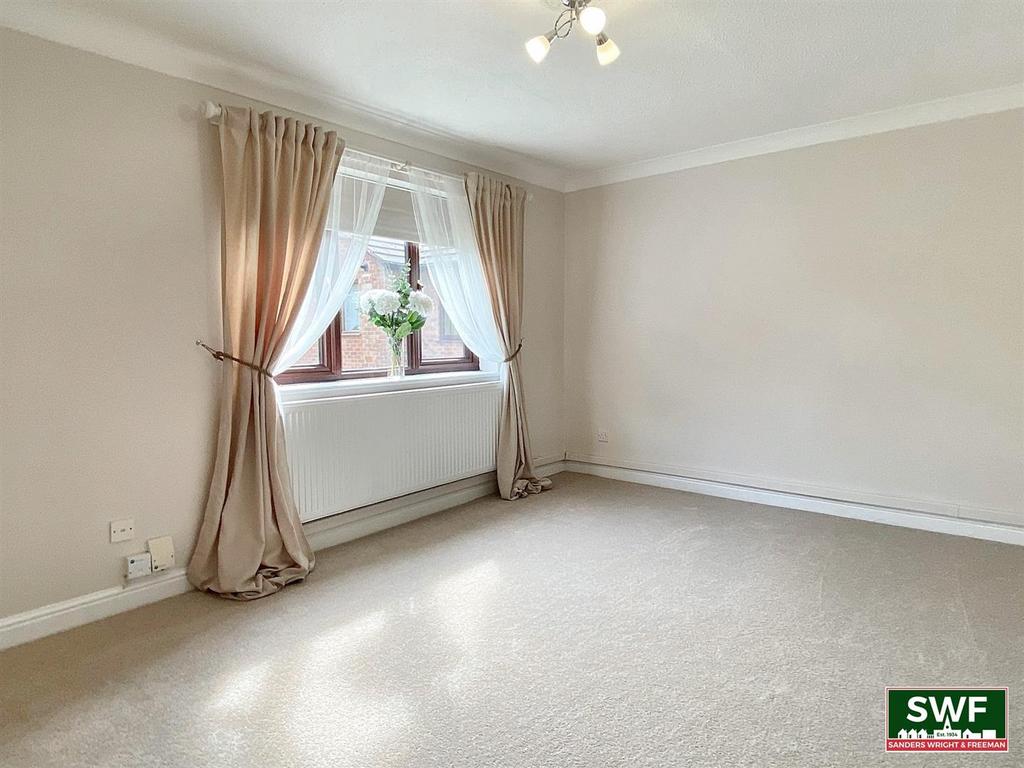 Living room1.jpg
