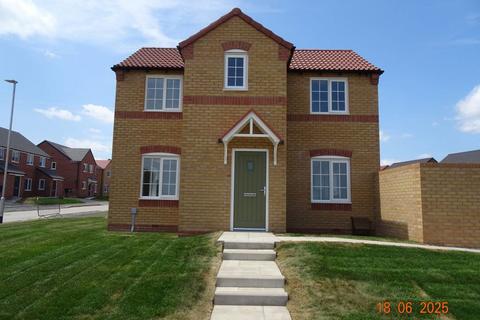 3 bedroom detached house to rent, Harrier Drive, Langold, Worksop, S81 9FS