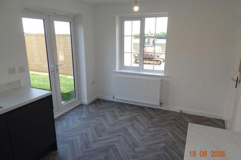 3 bedroom detached house to rent, Harrier Drive, Langold, Worksop, S81 9FS