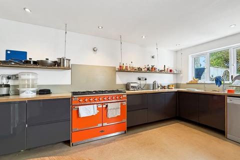 3 bedroom terraced house for sale, Queens Park Road, Brighton, BN2