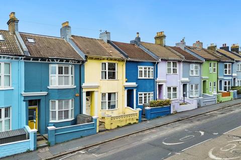 3 bedroom terraced house for sale, Queens Park Road, Brighton, BN2