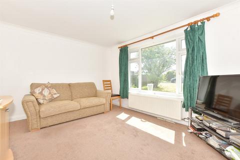 10 Bewsbury Crescent, Whitfield, Dover, CT16 3EU