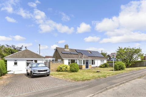 3 bedroom detached bungalow for sale, Bewsbury Crescent, Dover CT16