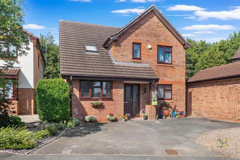 Hawthorn Road, Evesham WR11