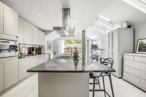20 Clonmel Road, London, SW6 5BJ