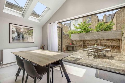 20 Clonmel Road, London, SW6 5BJ