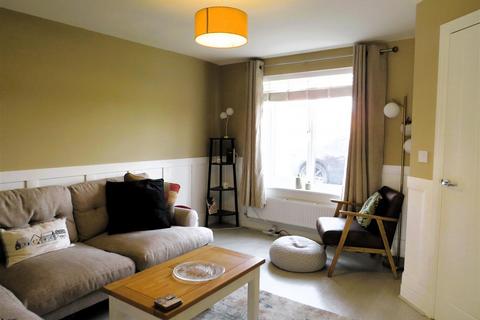 2 bedroom semi-detached house to rent, Burwell Grove, Bishops Tachbrook, Leamington Spa