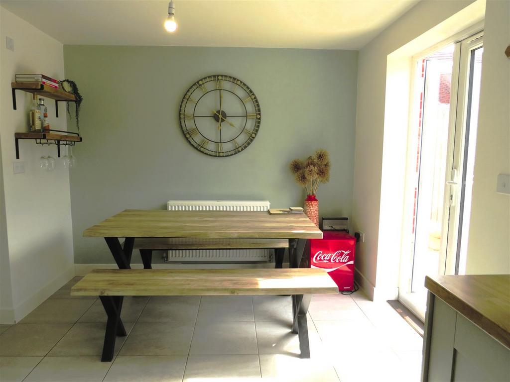 Kitchen / Diner