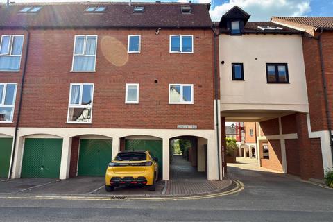 undefined, Priors Court, Tewkesbury GL20