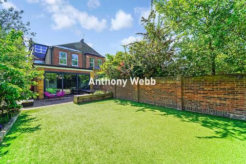 45 Grovelands Road, London, N13 4RJ