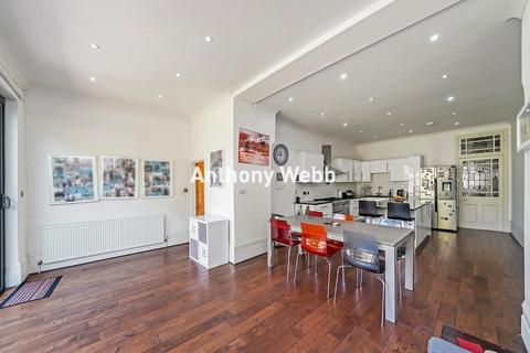 45 Grovelands Road, London, N13 4RJ