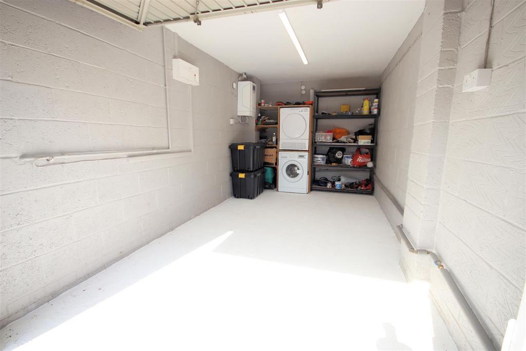 Single Garage