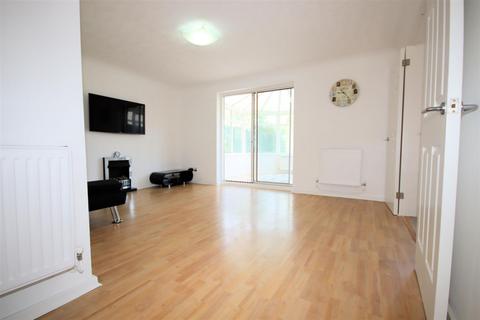 4 bedroom detached house for sale, Nicholls Close, Barton-Le-Clay, Bedford