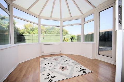 4 bedroom detached house for sale, Nicholls Close, Barton-Le-Clay, Bedford