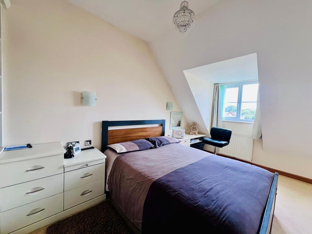 BEDROOM1 (2).jpeg