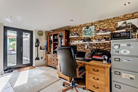 undefined, Kirby Road, Gretton, Northamptonshire