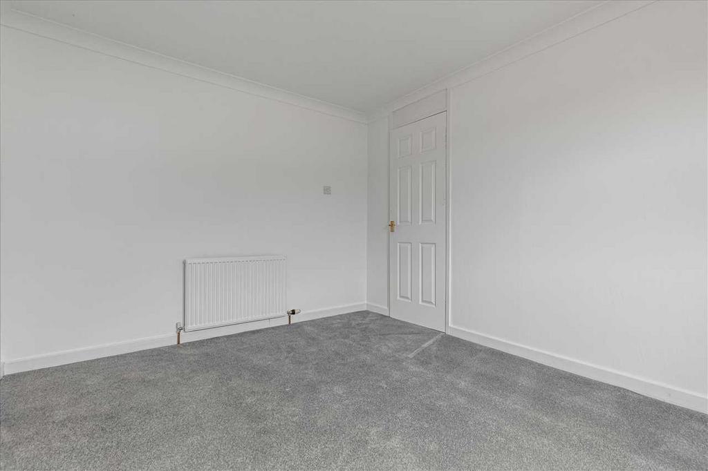Bedroom One (2)