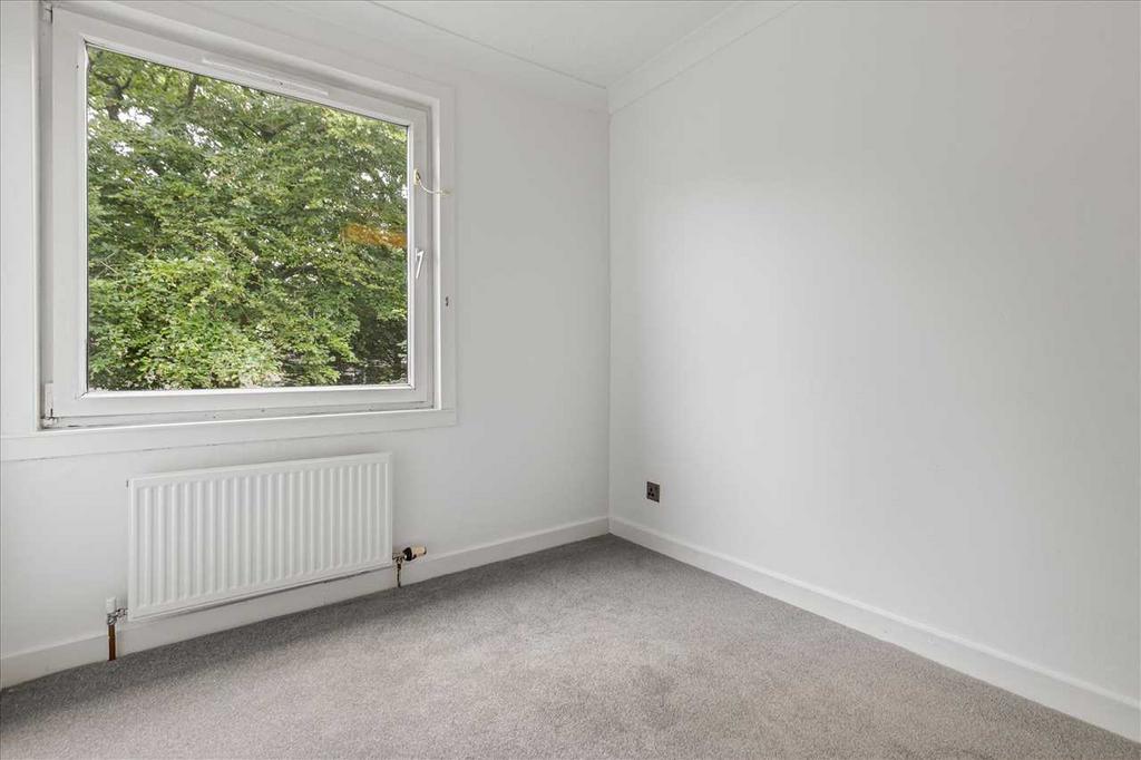Bedroom Three (1)