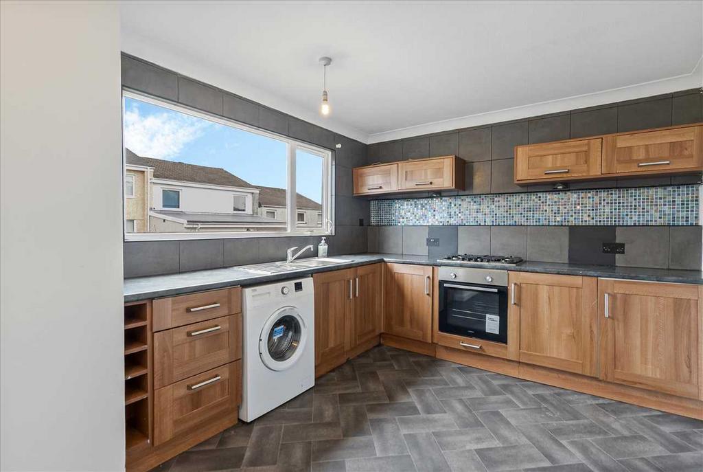 Kitchen Dining (1)