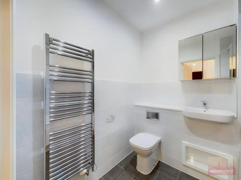 CAM01320 G0-PR0042-STILL002.jpg