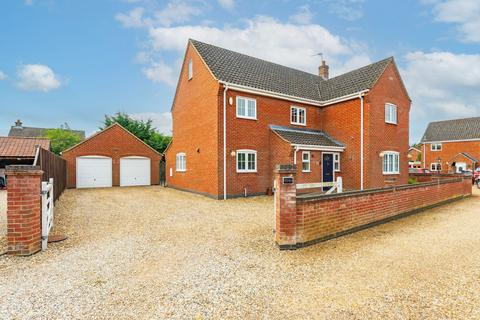 Petina Chapel Street, Shipdham, Thetford, IP25 7LB