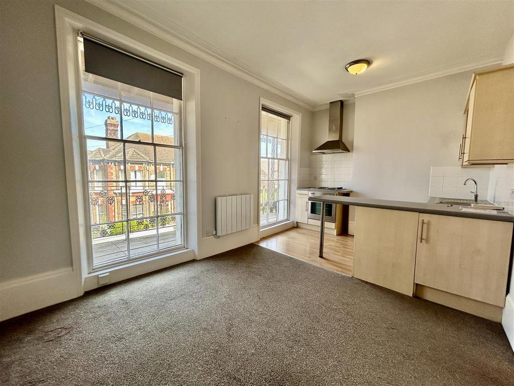 Living Room/Kitchen