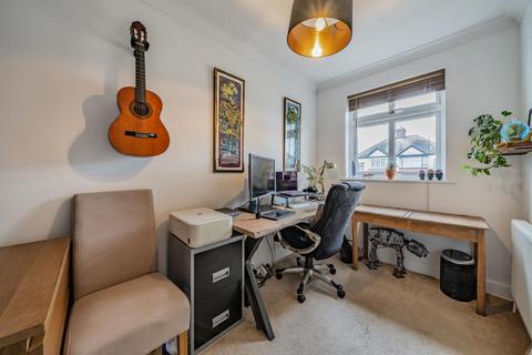 75 Cranmore Road, Chislehurst, BR7 6ER