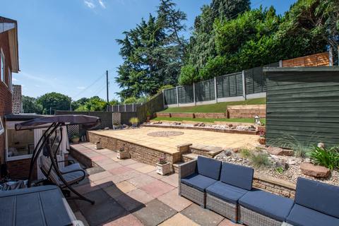 4 bedroom detached house for sale, Westfields, Catshill, Bromsgrove, Worcestershire, B61