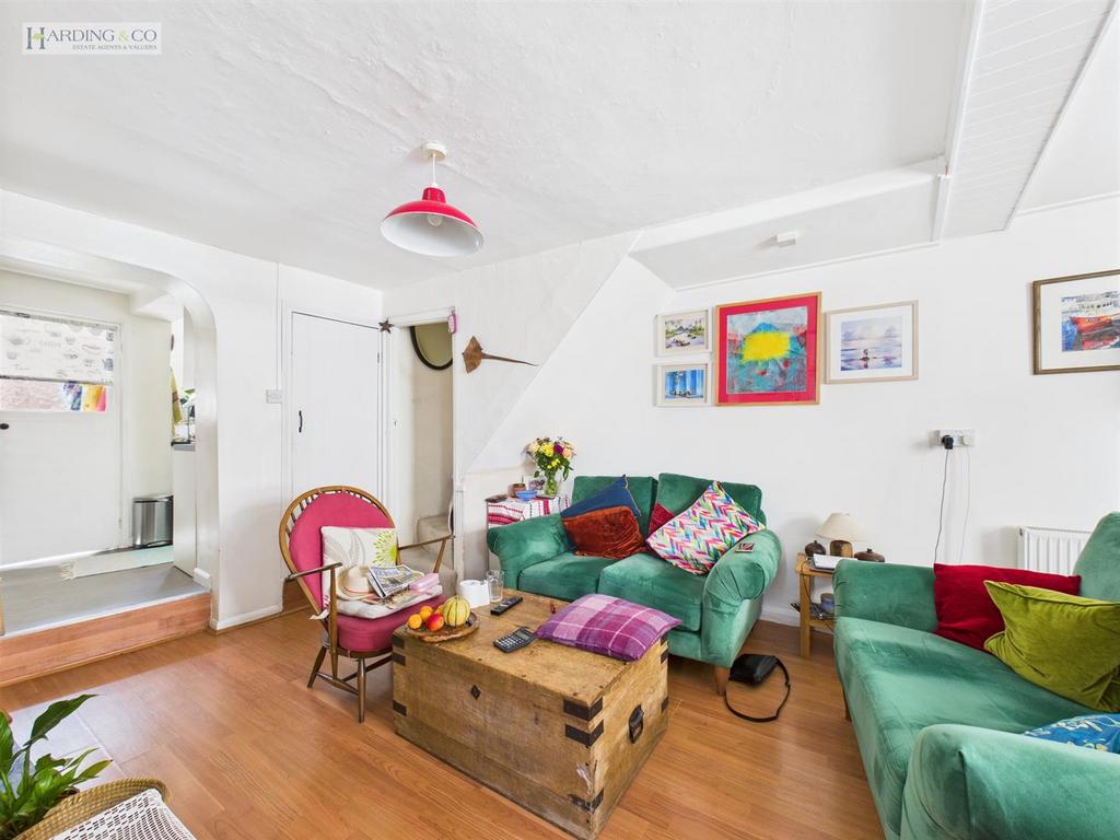 CAM01113 G0-PR0161-STILL002.jpg