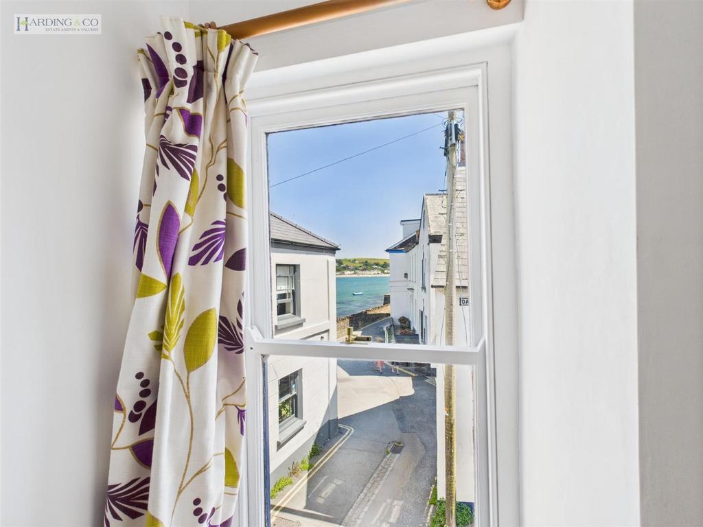 CAM01113 G0-PR0161-STILL009.jpg