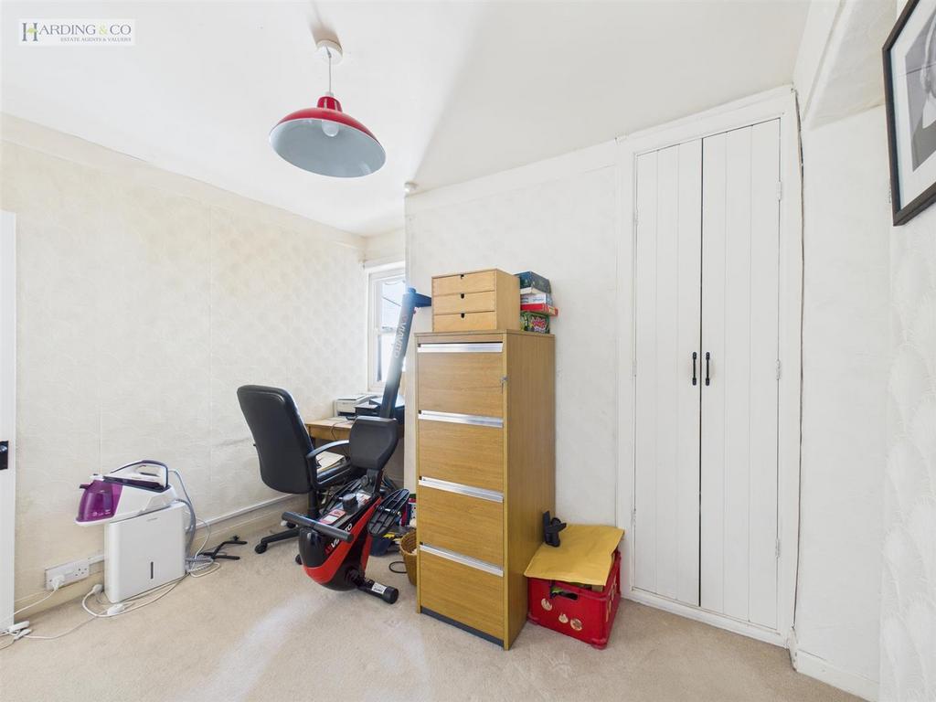 CAM01113 G0-PR0161-STILL011.jpg