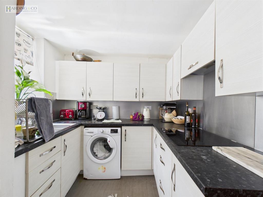 CAM01113 G0-PR0161-STILL006.jpg