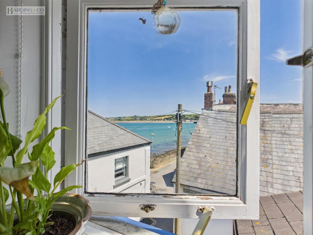 CAM01113 G0-PR0161-STILL017.jpg