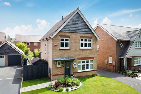 3 bedroom detached house for sale, Dunlin Grove, Southport PR9