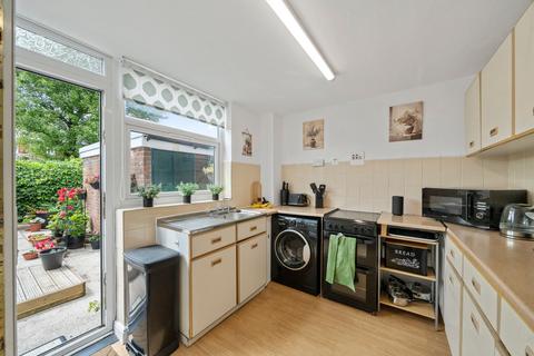 2 bedroom semi-detached house for sale, Tatton Drive, Ashton-In-Makerfield, WN4