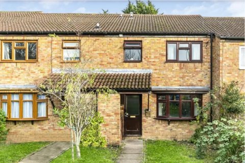 undefined, Moorlands Avenue, London NW7