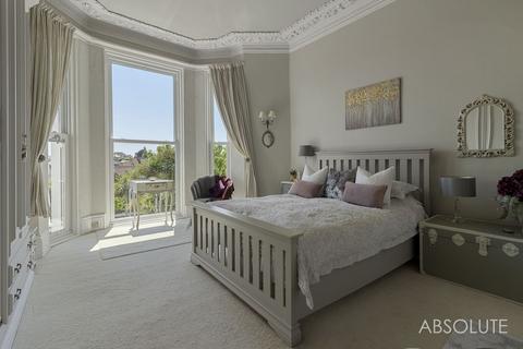 undefined, Livermead Hill, Torquay, TQ2