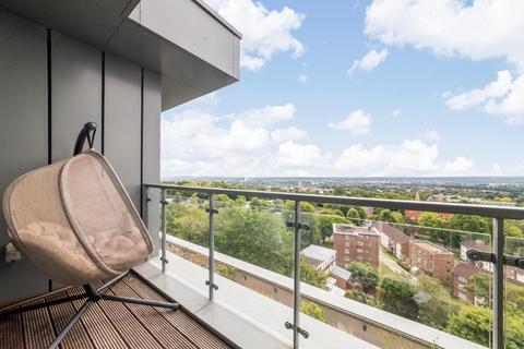 3 bedroom apartment for sale, Sylvan Hill, Crystal Palace, London, SE19