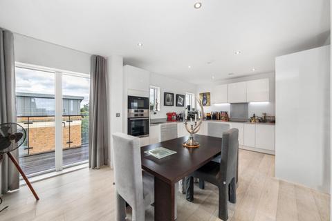 3 bedroom apartment for sale, Sylvan Hill, Crystal Palace, London, SE19