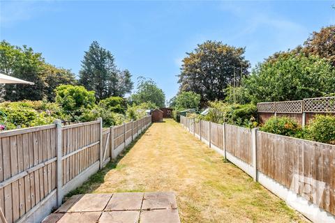 2 bedroom terraced house for sale, Marks Road, Romford, RM7