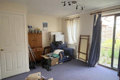undefined, Tewkesbury GL20