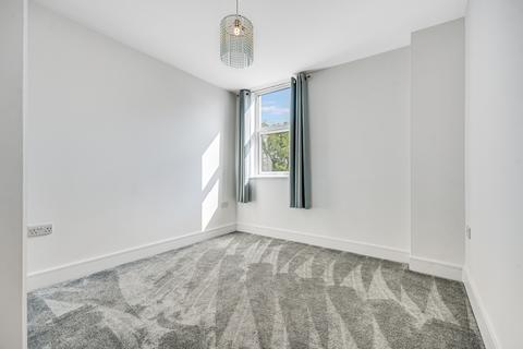 2 bedroom flat for sale, Baddow Road, Chelmsford