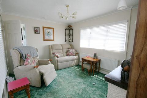 2 bedroom park home for sale, Main Avenue, Sandford-on-Thames, OX4