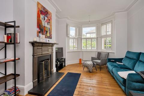 4 bedroom flat for sale, Alwyne Road, London SW19