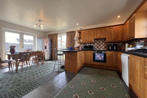 4 bedroom detached house for sale, Quebec Drive, Kesgrave, Ipswich