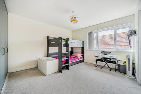 4 bedroom detached house to rent, Barnsley Close,  Tadpole Garden Village,  SN25