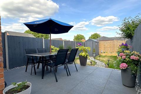2 bedroom terraced house for sale, Lime Grove, Newark